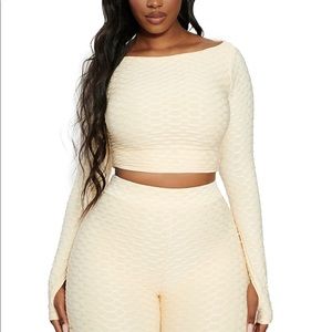 Naked Wardrobe Honeycomb Top - Sz XL - Brand New